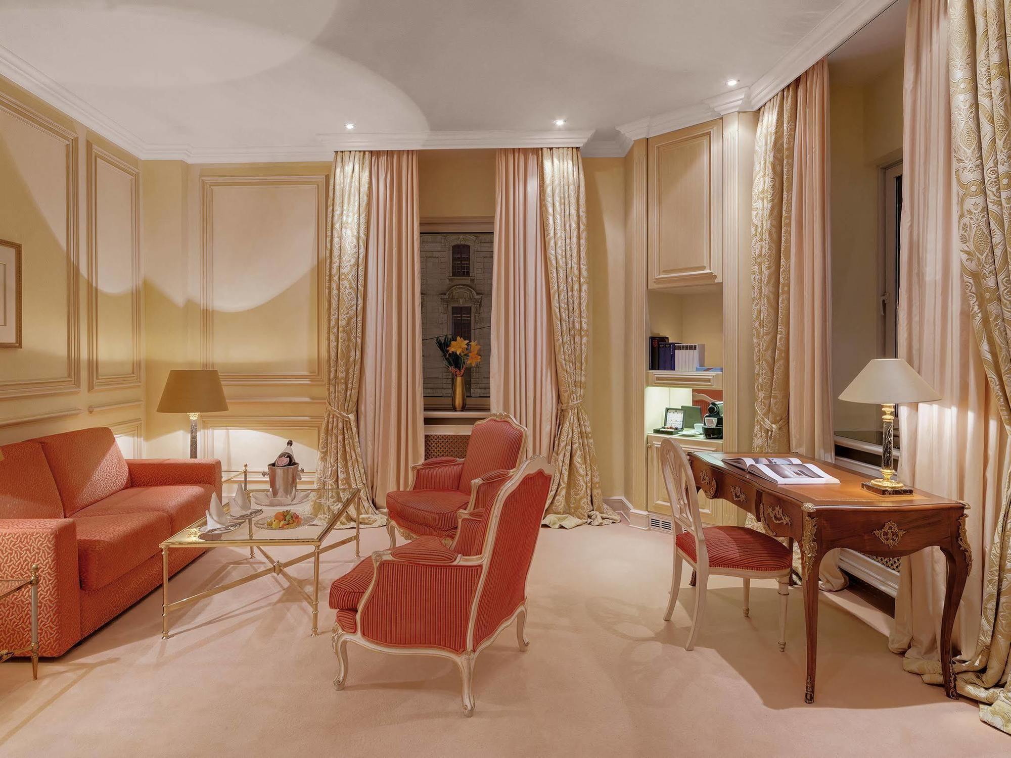 Hotel Koenigshof ミュンヘン エクステリア 写真